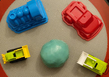 Cargar imagen en el visor de la galería, Sensory Playdough Kits - CVA Products
